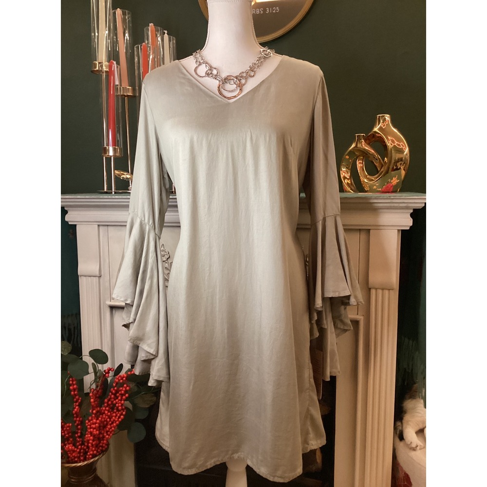 HOPE & HARLOW Women's Dress Size 10 Drab‎ Chino V Neck Ruffle Bell Sleeve